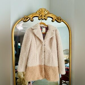 Anthropologie elevenses cream sherpa coat Xs